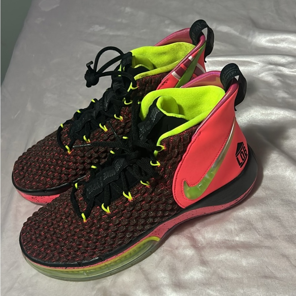 Nike Black and Pink Sneakers